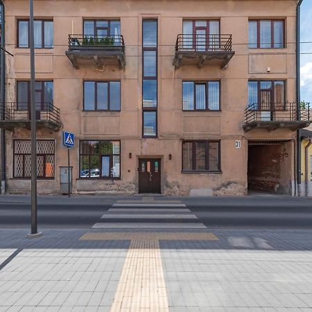 White 1 Bd Old Town Apartment By Hostlovers Kaunas Exteriör bild